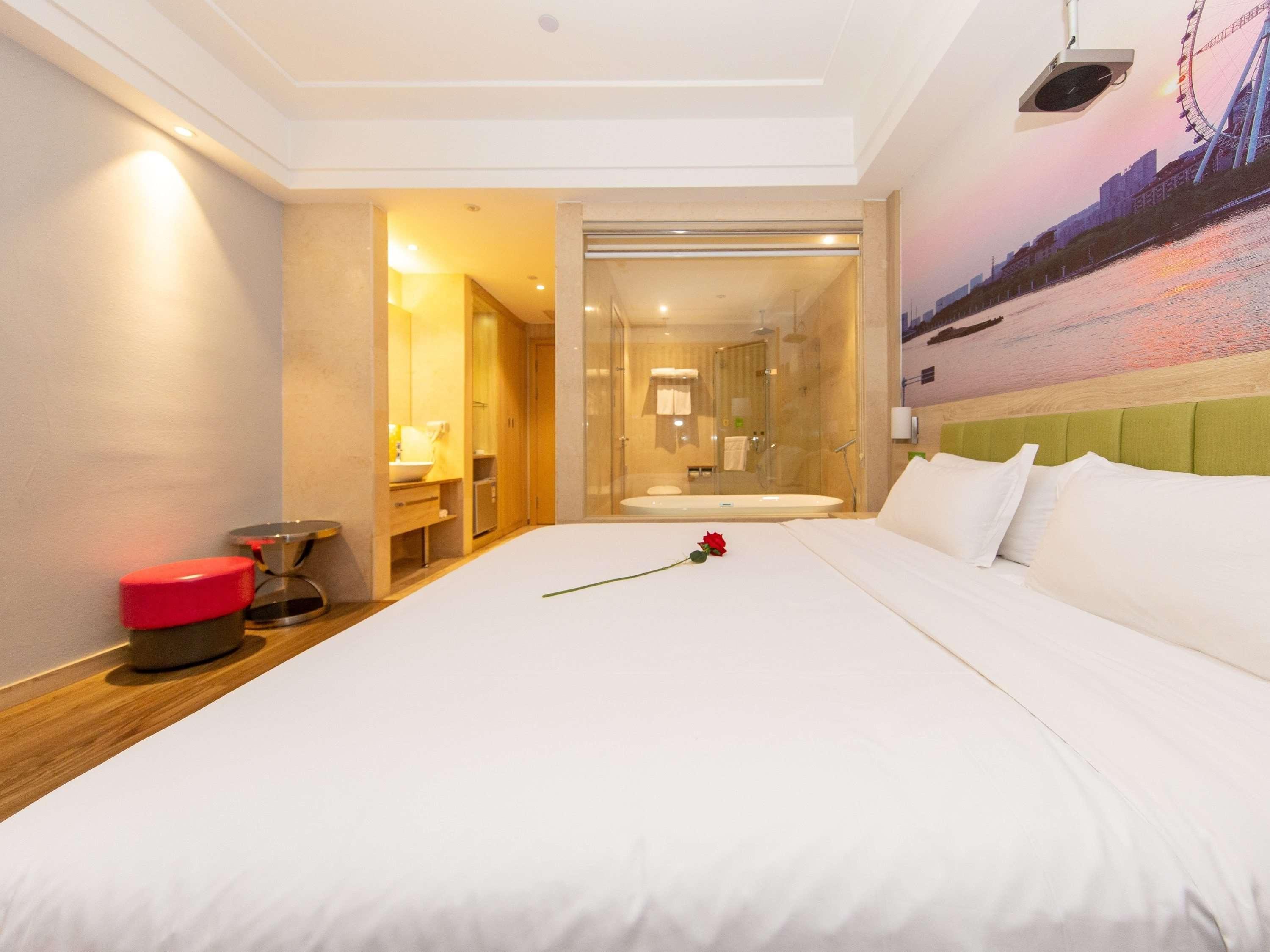 Ibis Styles Nantong Development Zone Shimao Plaza Exterior foto
