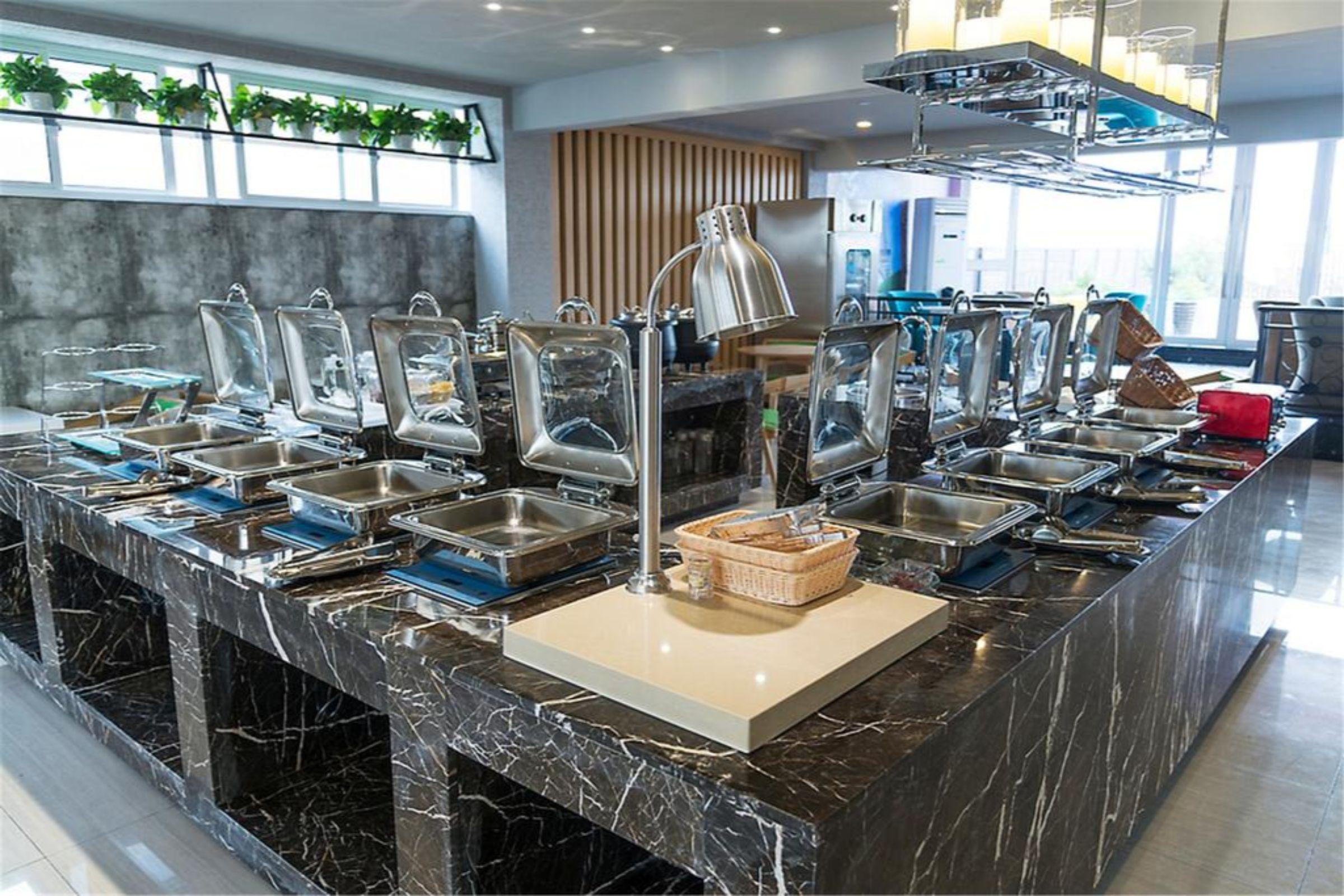 Ibis Styles Nantong Development Zone Shimao Plaza Exterior foto