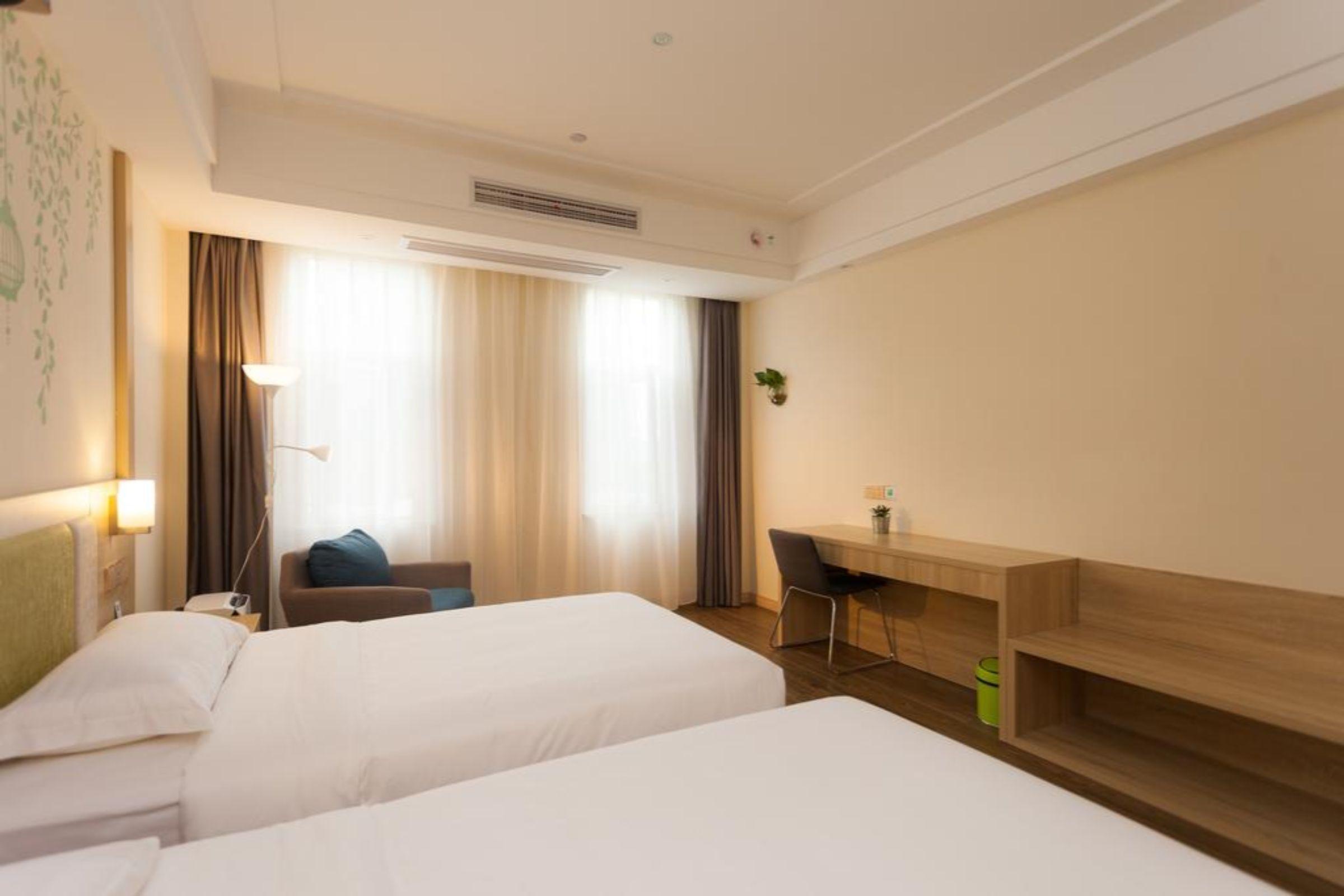 Ibis Styles Nantong Development Zone Shimao Plaza Exterior foto