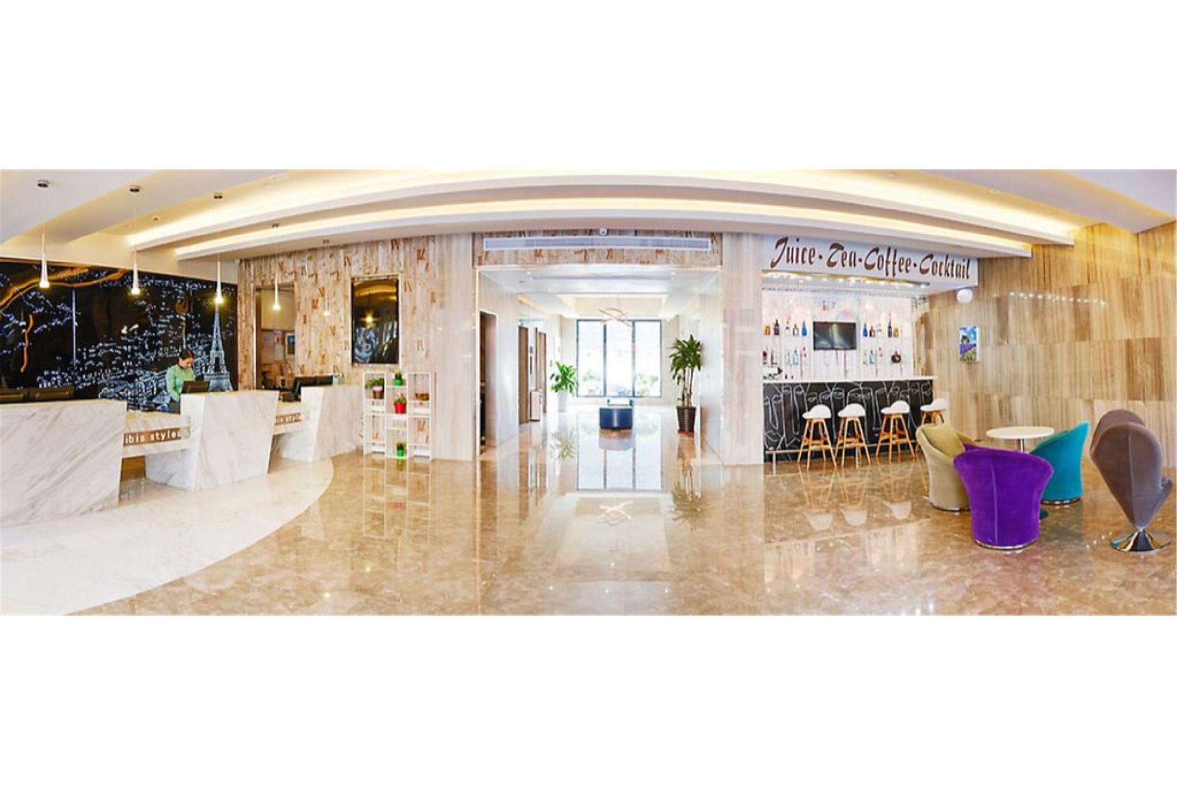 Ibis Styles Nantong Development Zone Shimao Plaza Exterior foto