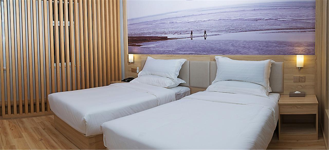 Ibis Styles Nantong Development Zone Shimao Plaza Exterior foto