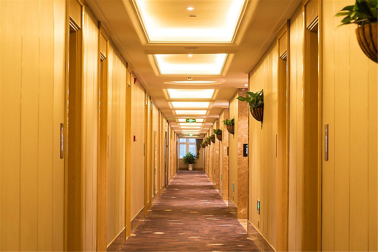 Ibis Styles Nantong Development Zone Shimao Plaza Exterior foto