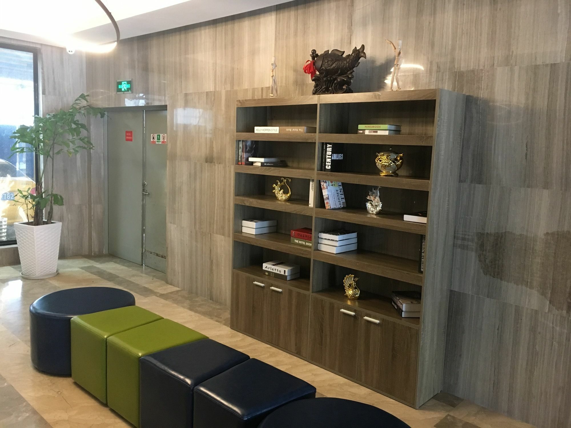 Ibis Styles Nantong Development Zone Shimao Plaza Exterior foto