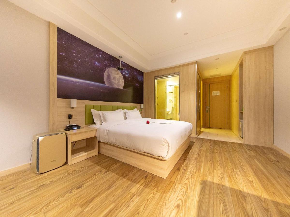Ibis Styles Nantong Development Zone Shimao Plaza Exterior foto